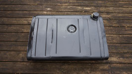 Iso Grifo Benzintank / Fuel tank