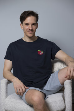 UNISEXSHIRT MIT GESTICKTER ERDBEERE