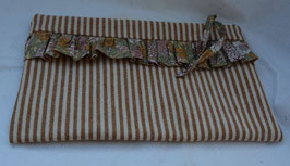 Pochette rayée beige volant Liberty Margaret Annie automne