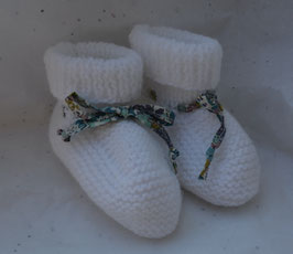 Chaussons blancs 6 mois