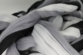 Merino "Mehrfarbiger Kammzug - grau"