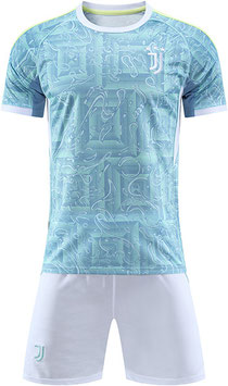アディダス（adidas）（メンズ）ユベントス 24/25 ホーム