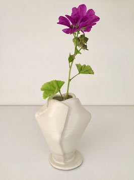 Petit vase "origami" - grès - émail blanc