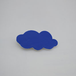 Broche nuage en porcelaine.