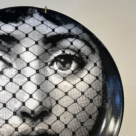 Assiette murale Voilette