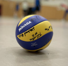Signierter Mikasa Minivolleyball