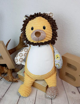 Kuscheltier mit Name LÖWE Patchwork