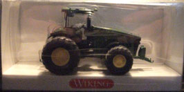 Johne Deere 8530  mit Doppelbereifung