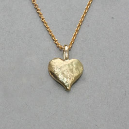 Anhänger strukturiertes Herz, handgefertigt in Flensburg,1cm, 585er Gold