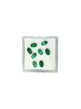 Smaragd oval fac. 5x3 mm