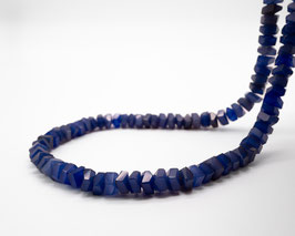 Strang Colored Chalcedony (beh.)