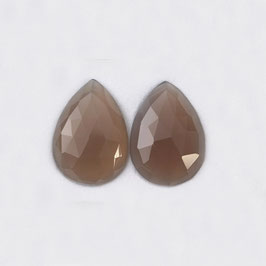 Rosen Tropfen fac. poliert 25 x 18 mm