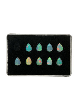 Opal Tropfen cab. 7x5 mm