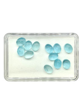 Aquamarin oval cab. 8x6 mm
