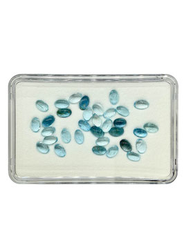 Aquamarin oval cab. 5x3 mm
