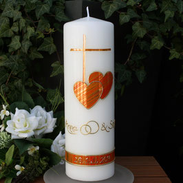 Hochzeitskerze Deborah mit Kreuz/Herzen in orange