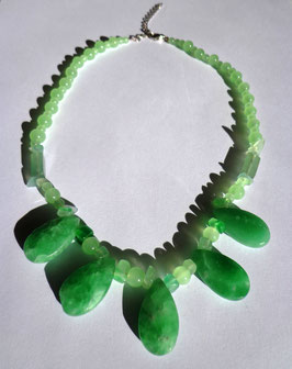 Jade, collier perles, grosses gouttes facettées