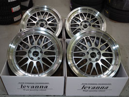 カスタムサイズ 深リム メッシュ levanna V10-EX FFT 19inch 8.5J +40 5H114.3 特選輸入タイヤ サイズ選べます。