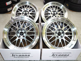 カスタムサイズ 深リム メッシュ levanna V10-EX FFT 19inch 8.5J 5H100+42 30系/50系プリウス カローラスポーツ カローラツーリング 86 BRZ
