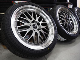 カスタムサイズ 深リム メッシュ levanna V10-EX FFT 20inch 8.5J +25 5H120 特選輸入タイヤ 245/40R20 レクサス LS460 LS600h
