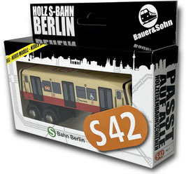 Berliner Holz S-Bahn S42
