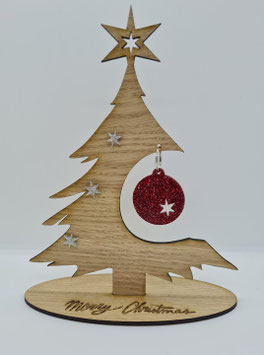 Weihnachtsbaum mit Kugel
