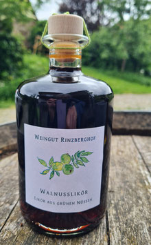 Walnußlikör