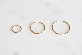 Simple Ear Hoops in gold und roségold