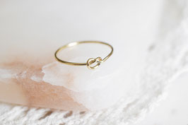 AMINA Knot Ring