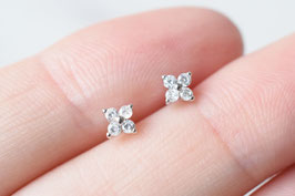 DAISY Stud Earrings in silber