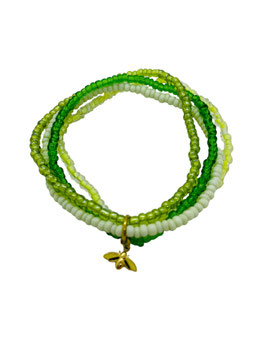 4 Bracelets rocaille vert et jaune et breloque "abeille"