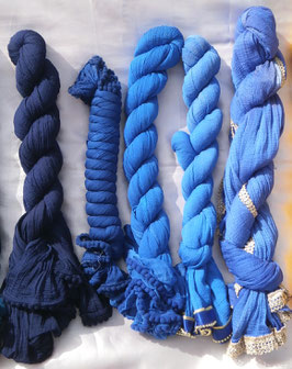 Chunnis Bleues