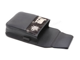 Kellnertasche "Strubbeli" Schwarz mit Beschläge - Fellmuster 3