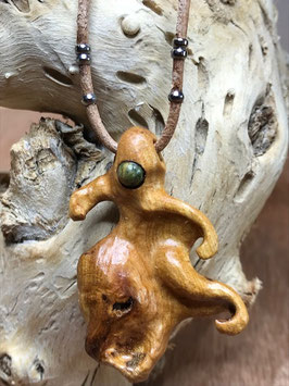 Anhänger aus Holz