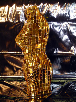 Torso gold