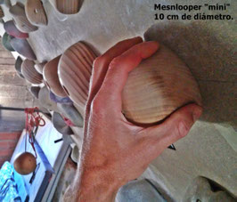 Mini menslooper 10 cm.