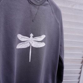 Ausgefallener Pulli mit Libelle