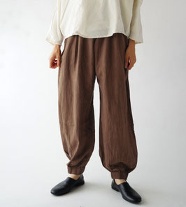 バルーンパンツスリム厚地　茶　M (W65)