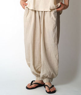 バルーンパンツスリム　生成　S(W63)