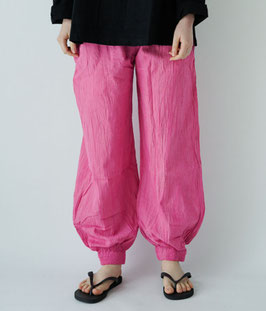 バルーンパンツスリム　チェリー　Ｍ(W67)