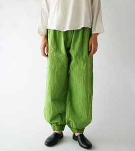 バルーンパンツスリム厚地　草　M (W64)