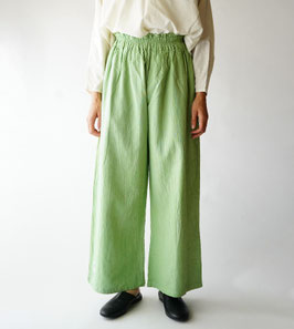 リラックスパンツ厚地　若草　Ｍ(W66)