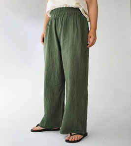 リラックスパンツ厚地　千歳緑　Ｍ(W62)