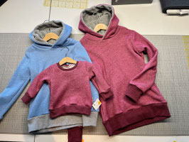 % Hoodie Baumwoll Kuschelsweat hellblau und himbeer