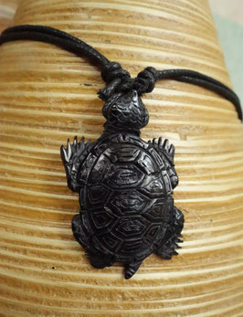 Schildkröte Schmuck aus Horn an Kette SK-018