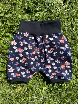 Mädchen Sommer Pumphose Short Kurze Hose " Schmetterlinge mit Blumen " Größe 74-122