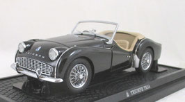 Triumph TR3A  Kyosho 1/18 scale