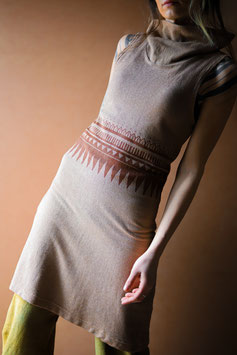 Collar dress tribal