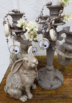 Ostergirlande (Unikat) *MAGIC BUNNY* mit weißen Kirschblüten & versilberten Ostereiern