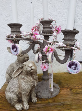 Ostergirlande (Unikat) *WHITE POLKA GIRLIE* mit rosa Kirschblüten & rosaweiß gepunkteten Holz-Ostereiern